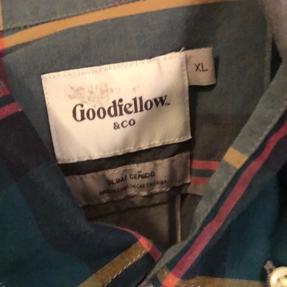 Goodfellow Button Down - Picture 2 of 3